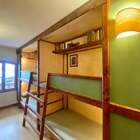 Shangri-la Travellers' Castel dell'Alpi